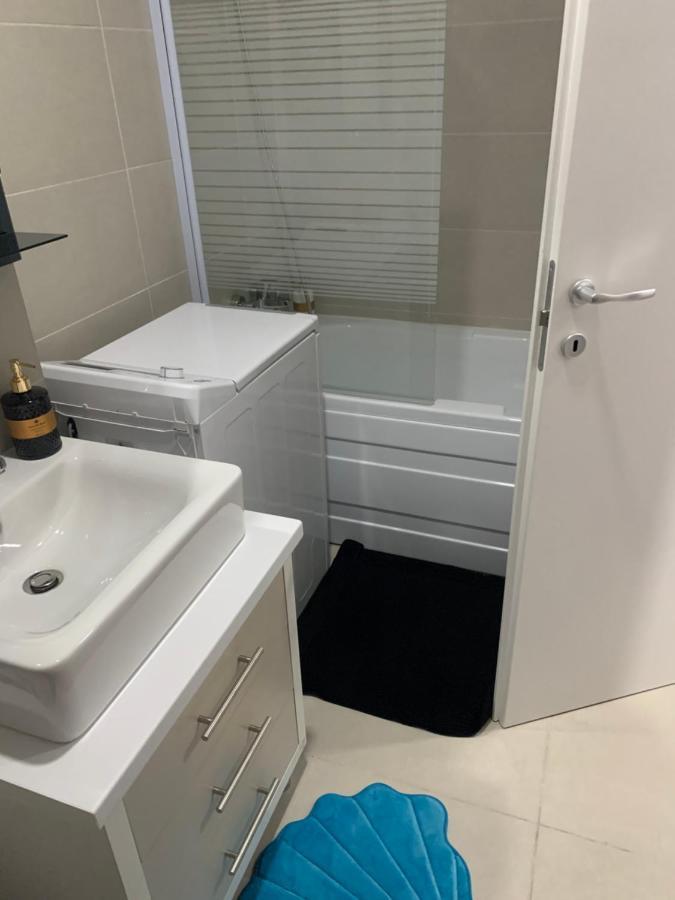 Raphael Apartment North Bucharest Cosmopolis Stefanestii de Jos المظهر الخارجي الصورة